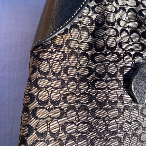 Coach signature hobo Satchel work bag - damage!  Flawed, but still great! - Picture 8 of 12